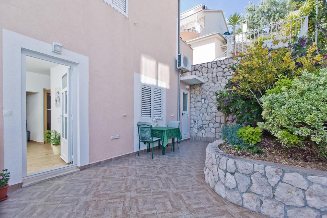 Apartments Anita Hvar Town Exterior photo