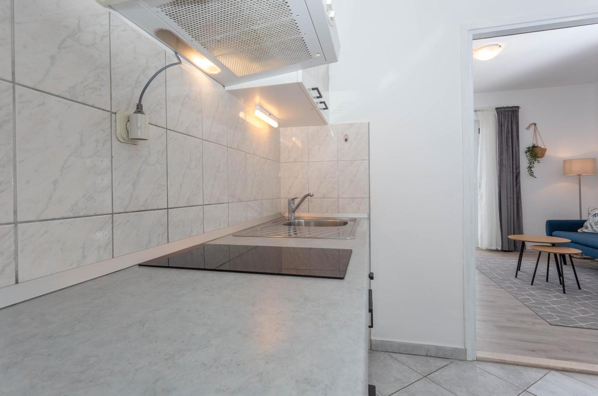 Apartments Anita Hvar Town Exterior photo